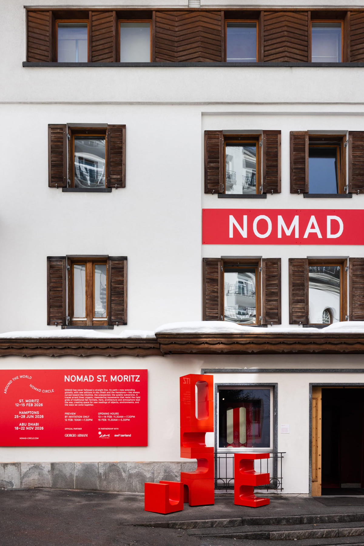 nomad_st moritz 2026_nu cubes by omar al gurg_photo by © ivan erofeev
